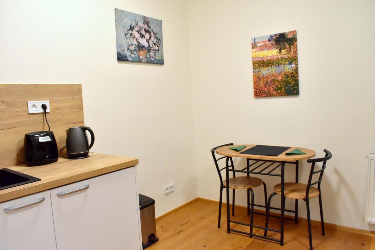 Airstay Apartment: Grebovka Apartmán *