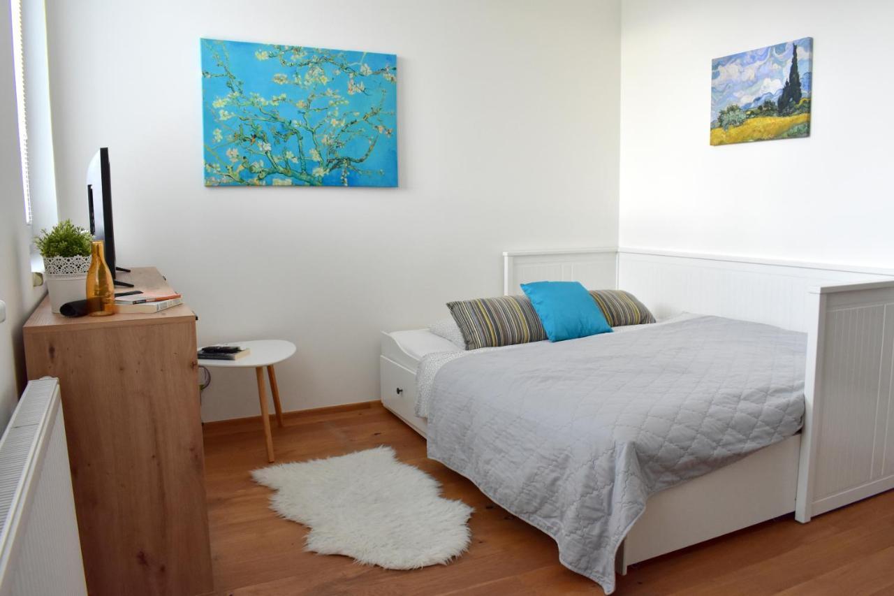 Apartmán Airstay Apartment: Grebovka Praha